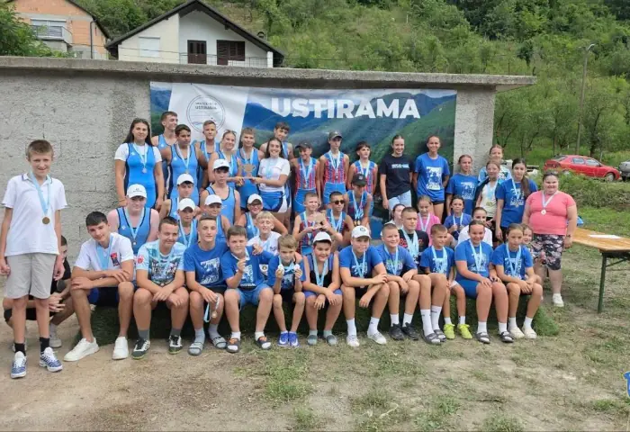 Rama Sprint 2026: veslanje, druženje i prijateljstvo na Ustirami
