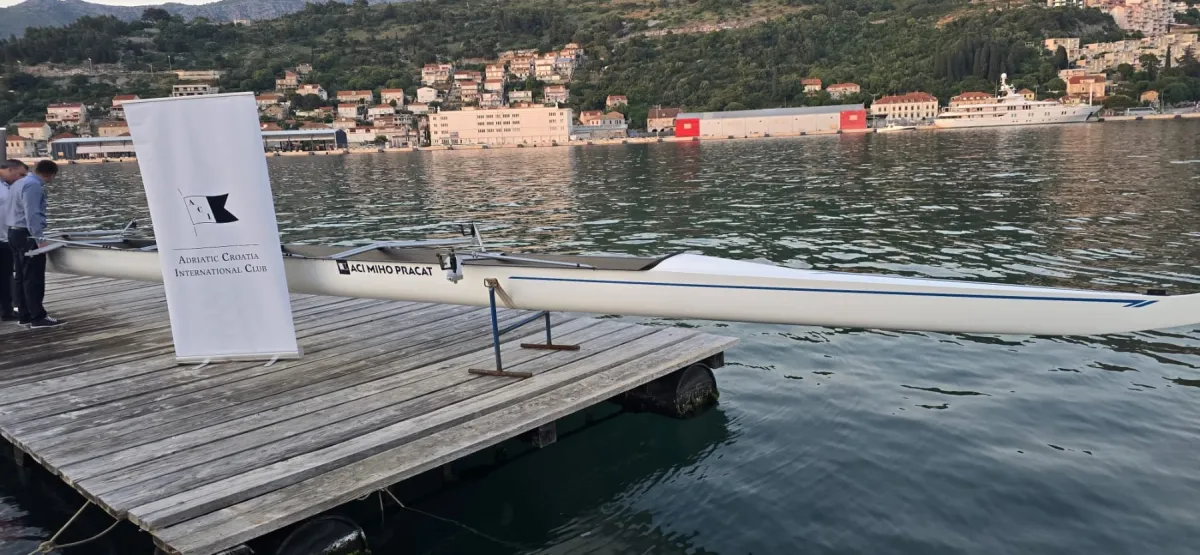 Čestitamo VK Neptunu 102. rođendan i na novom hangaru